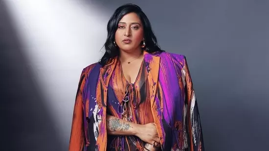 Raja Kumari अमेरिकी संगीत पुरस्कार जीतने वाली पहली भारतीय मूल की गायिका बनीं Raja Kumari अमेरिकी संगीत पुरस्कार जीतने वाली पहली भारतीय मूल की गायिका बनीं