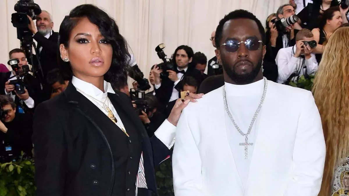 Sean Diddy Combs मामले के बीच कैसी वेंचुरा को अस्पताल में क्यों भर्ती कराया गया? Sean Diddy Combs मामले के बीच कैसी वेंचुरा को अस्पताल में क्यों भर्ती कराया गया?