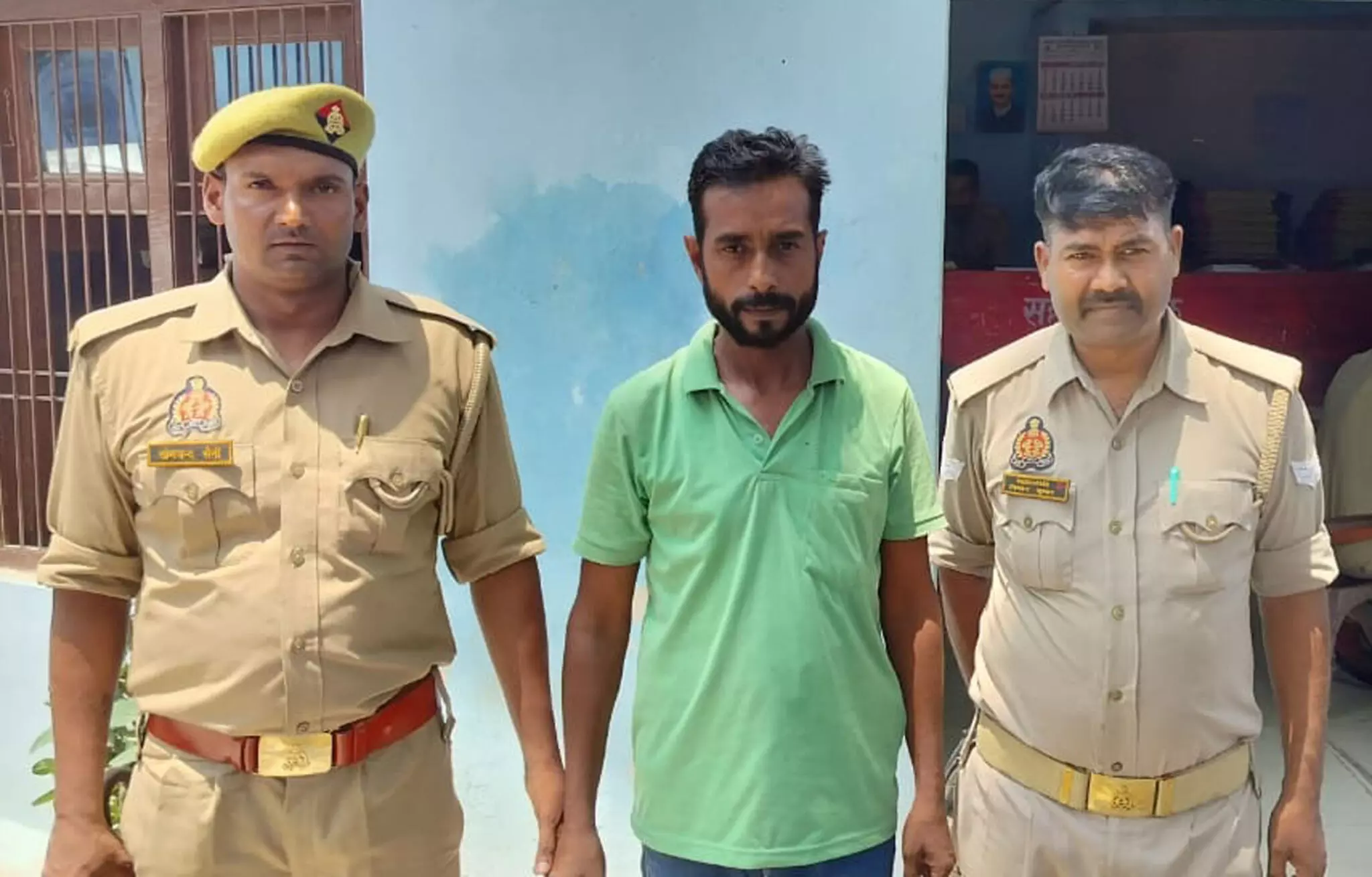 Farrukhabad: एससी/एसटी एक्ट में वांछित अभियुक्त गिरफ्तार Farrukhabad: एससी/एसटी एक्ट में वांछित अभियुक्त गिरफ्तार