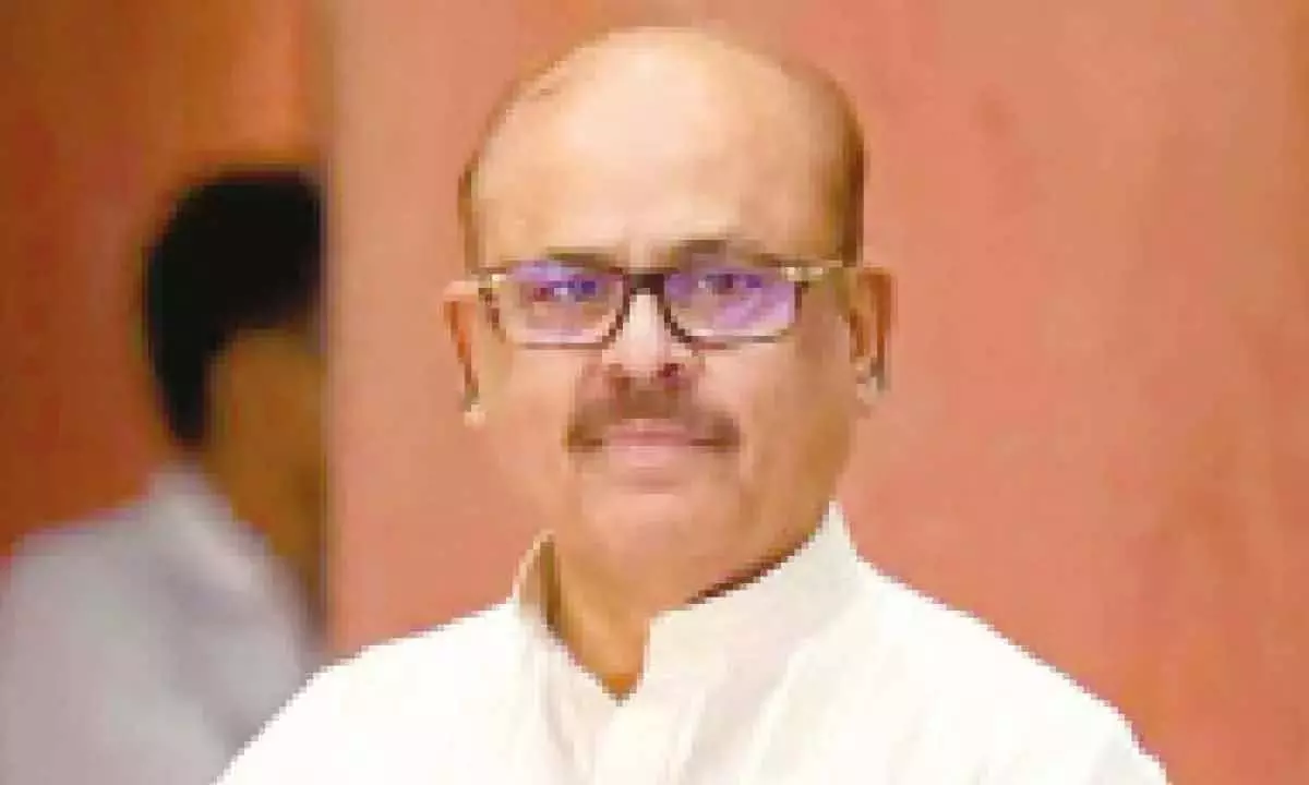 इंदिरा गांधी पर टिप्पणी: निशिकांत जैसे लोगों को झूठ फैलाने के लिए रखा गया है: तारिक अनवर इंदिरा गांधी पर टिप्पणी: निशिकांत जैसे लोगों को झूठ फैलाने के लिए रखा गया है: तारिक अनवर