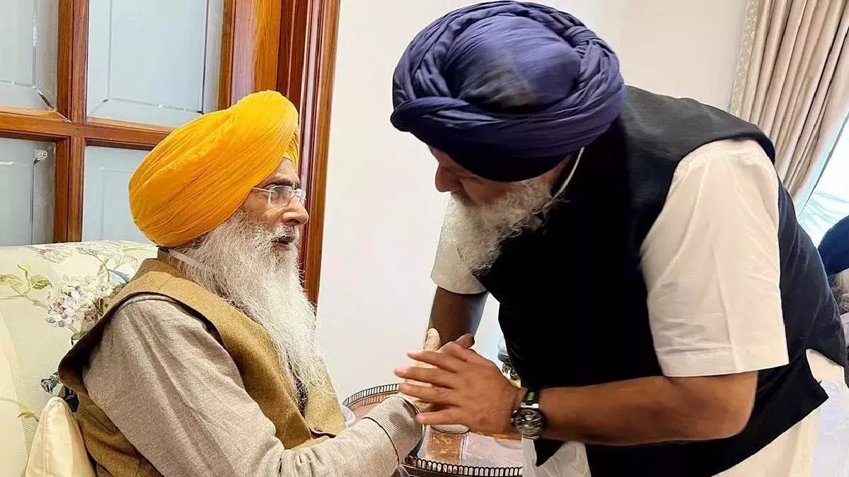 अकाली राजनीति को बड़ा झटका, 90 की उम्र में Dhindsa का निधन अकाली राजनीति को बड़ा झटका, 90 की उम्र में Dhindsa का निधन