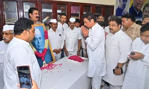 कांग्रेस ने नेहरू की पुण्यतिथि पर उनकी विरासत को याद किया