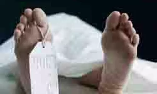 Bihar : गंडक नदी में महिला का शव मिलने से हड़कंप Bihar : गंडक नदी में महिला का शव मिलने से हड़कंप