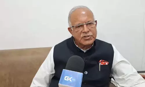 कांग्रेस करेगी महात्मा गांधी की लापता मूर्तियों का मुद्दा उठाने की तैयारी: कर्रा कांग्रेस करेगी महात्मा गांधी की लापता मूर्तियों का मुद्दा उठाने की तैयारी: कर्रा