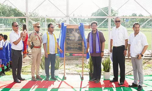 Meghalaya CM ने विलियमनगर में सिंथेटिक फुटबॉल टर्फ का उद्घाटन किया Meghalaya CM ने विलियमनगर में सिंथेटिक फुटबॉल टर्फ का उद्घाटन किया