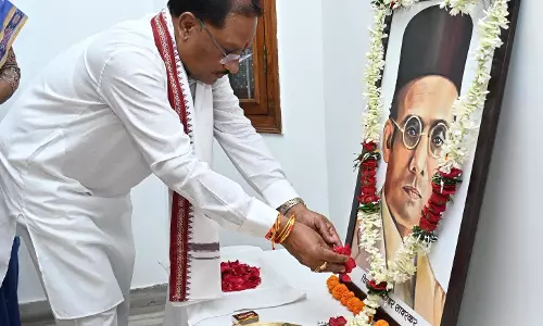 CM विष्णुदेव साय ने वीर सावरकर की जयंती पर किया नमन