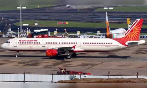Singapore से आ रही एयर इंडिया की फ्लाइट चेन्नई में लैंडिंग से चूकी