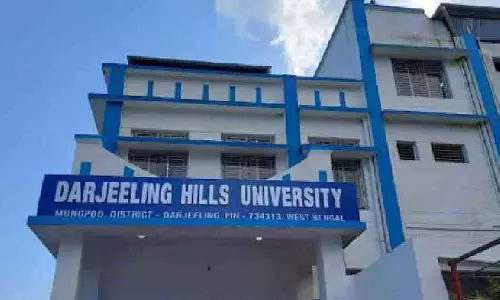 Darjeeling हिल्स विश्वविद्यालय के अस्थायी परिसर के लिए अतिरिक्त कमरा Darjeeling हिल्स विश्वविद्यालय के अस्थायी परिसर के लिए अतिरिक्त कमरा