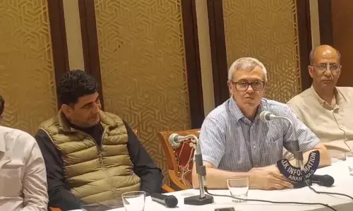 पहलगाम के बाद उमर अब्दुल्ला Kashmir के गुलमर्ग में बैठक करेंगे