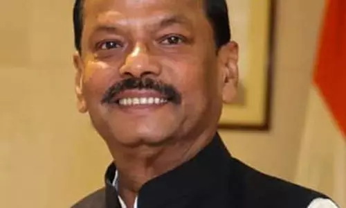 Jharkhand CM Raghubar Das ने पेसा कानून लागू न करने के लिए सोरेन सरकार की आलोचना की Jharkhand CM Raghubar Das ने पेसा कानून लागू न करने के लिए सोरेन सरकार की आलोचना की