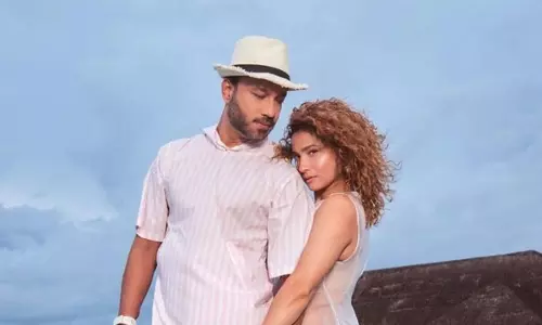 विक्की के लिए अंकिता का दिल से इज़हार विक्की के लिए अंकिता का दिल से इज़हार