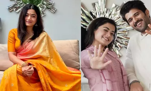 प्रशंसकों को लगता है कि Rashmika Mandanna ने आरामदायक नई तस्वीरों में विजय देवरकोंडा के रोमांस का संकेत दिया है प्रशंसकों को लगता है कि Rashmika Mandanna ने आरामदायक नई तस्वीरों में विजय देवरकोंडा के रोमांस का संकेत दिया है
