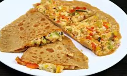 Pizza Paratha : परंपरागत पराठे में पिज्जा का नया स्वाद Pizza Paratha : परंपरागत पराठे में पिज्जा का नया स्वाद
