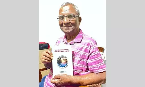 जंगल में मील के पत्थर का विवरण, दृढ़ निश्चयी Telangana के एक वनपाल की कहानी