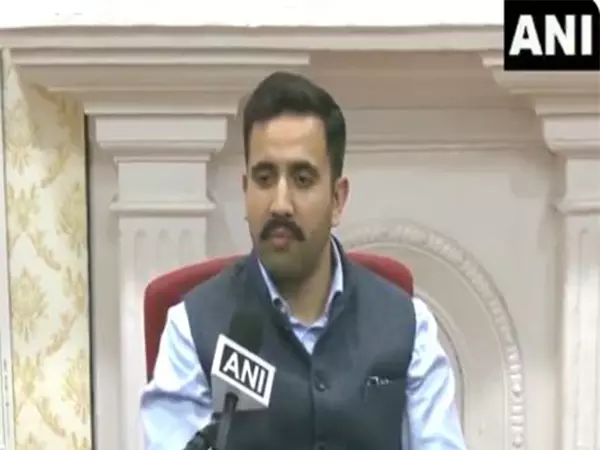 PWD मंत्री ने कहा- विमल नेगी मामले का इस्तेमाल राजनीति के लिए नहीं किया जाना चाहिए PWD मंत्री ने कहा- विमल नेगी मामले का इस्तेमाल राजनीति के लिए नहीं किया जाना चाहिए