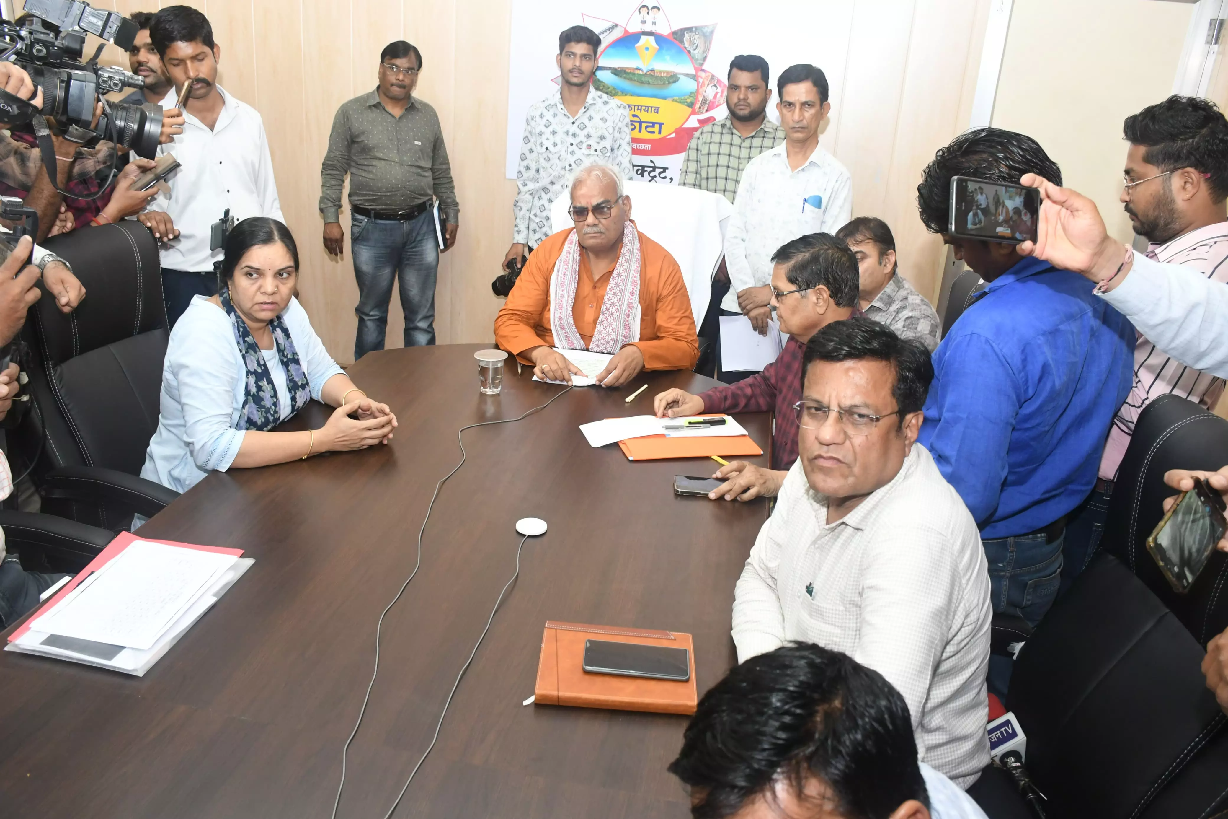 Jaipur: शिक्षा मंत्री ने किया माध्यमिक शिक्षा बोर्ड 10वीं का परीक्षा परिणाम घोषित Jaipur: शिक्षा मंत्री ने किया माध्यमिक शिक्षा बोर्ड 10वीं का परीक्षा परिणाम घोषित