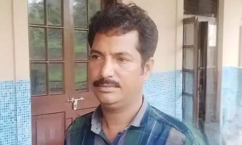 चंगनास्सेरी में गांजा की बड़ी खेप पकड़ी गई; 10 किलो गांजा के साथ युवक गिरफ्तार चंगनास्सेरी में गांजा की बड़ी खेप पकड़ी गई; 10 किलो गांजा के साथ युवक गिरफ्तार