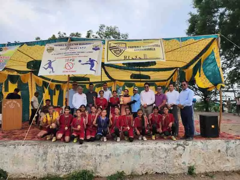Himachal: युवा, लक्ष्य और गौरव, अंडर-15 फुटबॉल लीग का शानदार समापन Himachal: युवा, लक्ष्य और गौरव, अंडर-15 फुटबॉल लीग का शानदार समापन