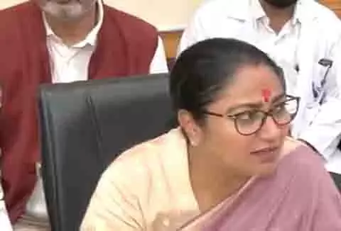 CM रेखा गुप्ता ने एलएनजेपी अस्पताल में तीन स्वास्थ्य परियोजनाओं का किया उद्घाटन CM रेखा गुप्ता ने एलएनजेपी अस्पताल में तीन स्वास्थ्य परियोजनाओं का किया उद्घाटन