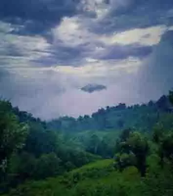 भारी बारिश के कारण भूस्खलन के कारण Nilgiri, कोयंबटूर घाट क्षेत्रों में रेड अलर्ट भारी बारिश के कारण भूस्खलन के कारण Nilgiri, कोयंबटूर घाट क्षेत्रों में रेड अलर्ट