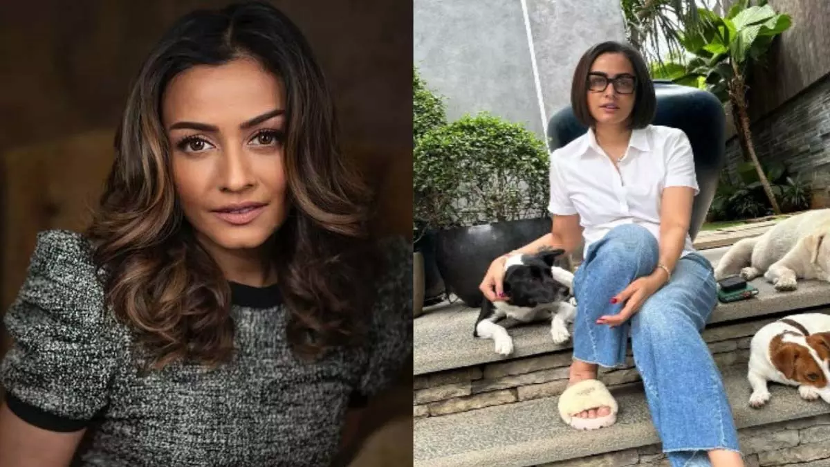 Namrata Shirodkar ने घर पर अपने पालतू जानवरों के साथ मस्ती करते हुए बॉब हेयरकट में नया लुक दिखाया Namrata Shirodkar ने घर पर अपने पालतू जानवरों के साथ मस्ती करते हुए बॉब हेयरकट में नया लुक दिखाया