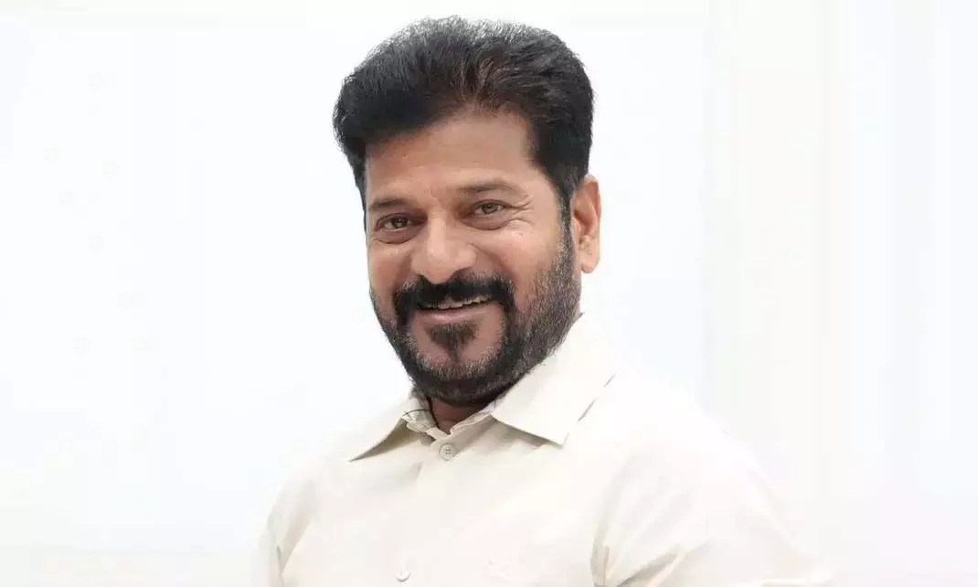 Revanth ने कैबिनेट फेरबदल से पहले रात्रिभोज का आयोजन किया Revanth ने कैबिनेट फेरबदल से पहले रात्रिभोज का आयोजन किया
