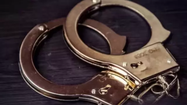 महाराष्ट्र में पाक एजेंट को मदद देने वाला गिरफ्तार महाराष्ट्र में पाक एजेंट को मदद देने वाला गिरफ्तार