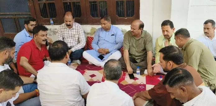 भाजपा नेताओं ने शहीद ASI योग राज सिंह को श्रद्धांजलि दी भाजपा नेताओं ने शहीद ASI योग राज सिंह को श्रद्धांजलि दी