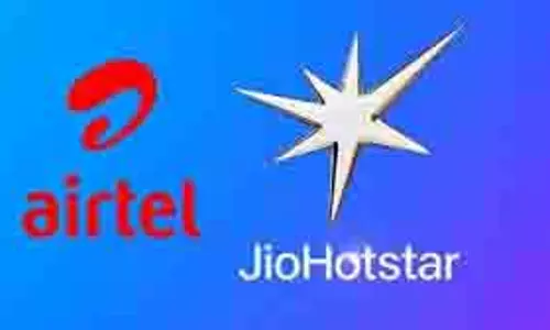 Jio-Airtel: JioHotstar और Netflix फ्री रिचार्ज प्लान लॉन्च, जानें कौन सा है सबसे सस्ता? Jio-Airtel: JioHotstar और Netflix फ्री रिचार्ज प्लान लॉन्च, जानें कौन सा है सबसे सस्ता?