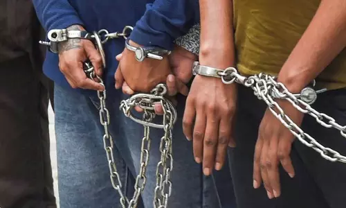 अवैध बांग्लादेशी नागरिक: भारत का रुख और राज्य सरकारों की सख्ती...बिलबिलाने लगा बांग्लादेश