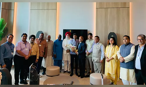 Shiv Sena MP श्रीकांत शिंदे के नेतृत्व में सर्वदलीय प्रतिनिधिमंडल सिएरा लियोन पहुंचा
