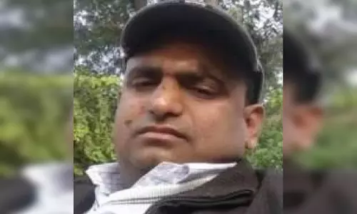 बाप रे! मीटिंग में सरकारी अफसर को आया हार्ट अटैक, मौत के बाद हड़कंप