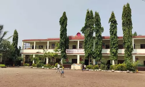 Government schools : बच्चों के नाम पर थेवाणी योजना