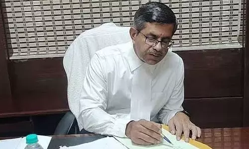 Telangana: सुप्रीम कोर्ट कॉलेजियम ने मुख्य न्यायाधीशों के स्थानांतरण की सिफारिश की Telangana: सुप्रीम कोर्ट कॉलेजियम ने मुख्य न्यायाधीशों के स्थानांतरण की सिफारिश की