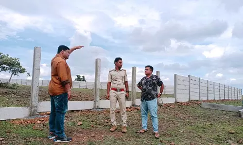 Bidar : लुप्तप्राय भेड़िये के आवास पर हमला Bidar : लुप्तप्राय भेड़िये के आवास पर हमला