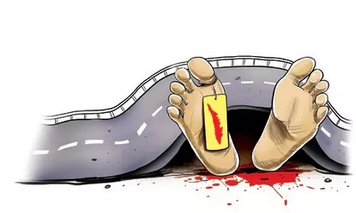 Odisha में अलग-अलग सड़क दुर्घटनाओं में पिता-पुत्री समेत चार लोगों की मौत