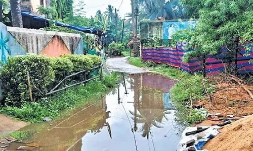 Odisha में भारी बारिश के कारण खराब जल निकासी और अवैध निर्माण के कारण गंभीर जलभराव