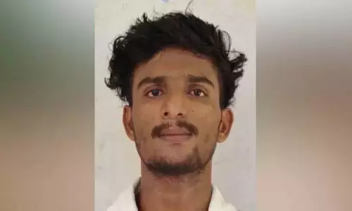 Kerala : गांजा के साथ युवक गिरफ्तार Kerala : गांजा के साथ युवक गिरफ्तार