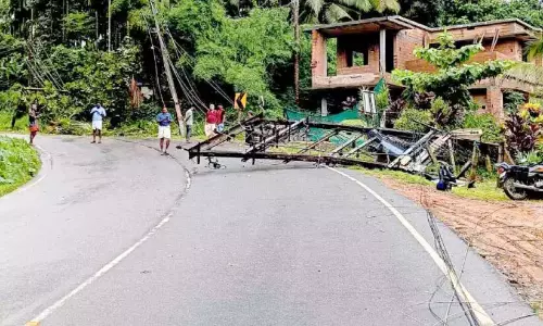 Kerala : भारी बारिश से 17 और मकान ढहे