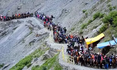 Amarnath Yatra : 42,000 केंद्रीय सशस्त्र पुलिस बल के जवान तैनात Amarnath Yatra : 42,000 केंद्रीय सशस्त्र पुलिस बल के जवान तैनात