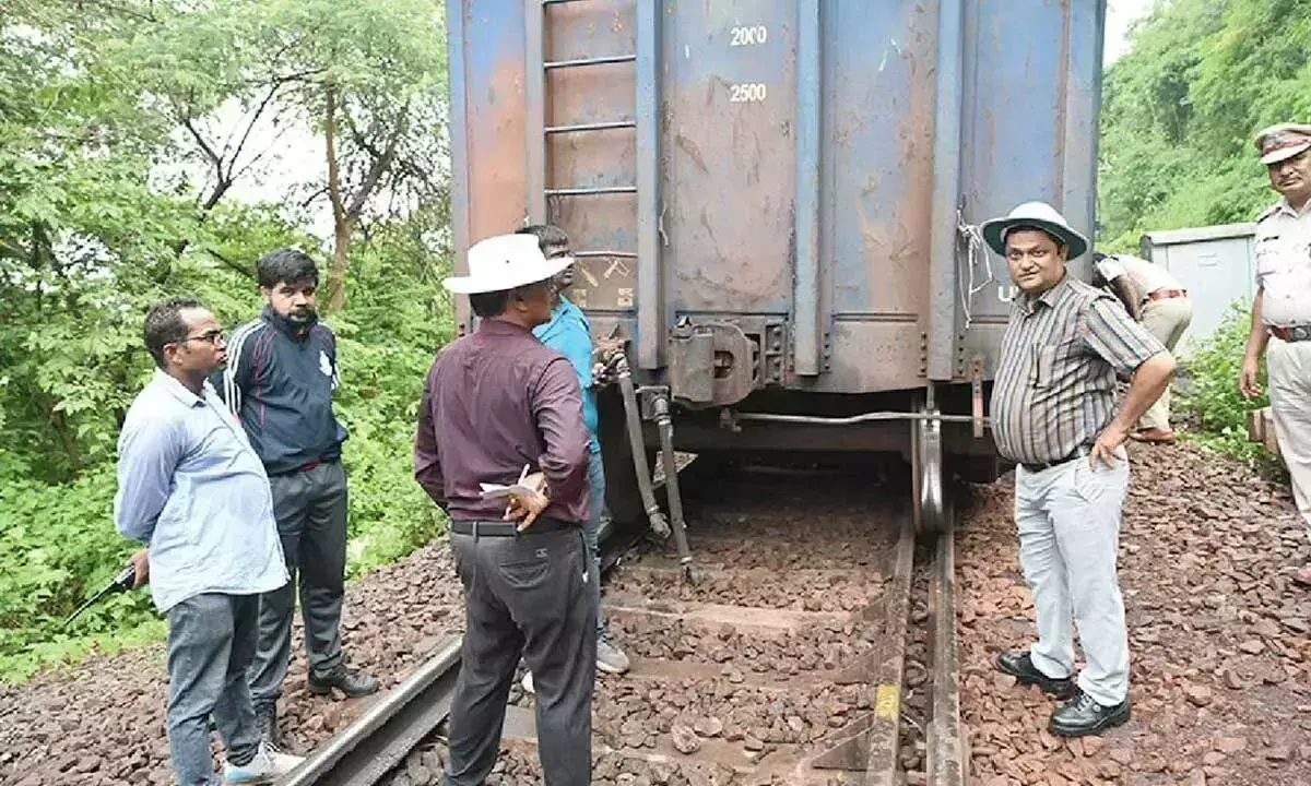 Andhra: केके लाइन में कुछ लाइनें रद्द, मार्ग परिवर्तित