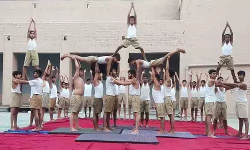 Jalandhar: जल्दी उठना, सादा भोजन, एक ऐसा शिविर जो किसी और जैसा नहीं Jalandhar: जल्दी उठना, सादा भोजन, एक ऐसा शिविर जो किसी और जैसा नहीं
