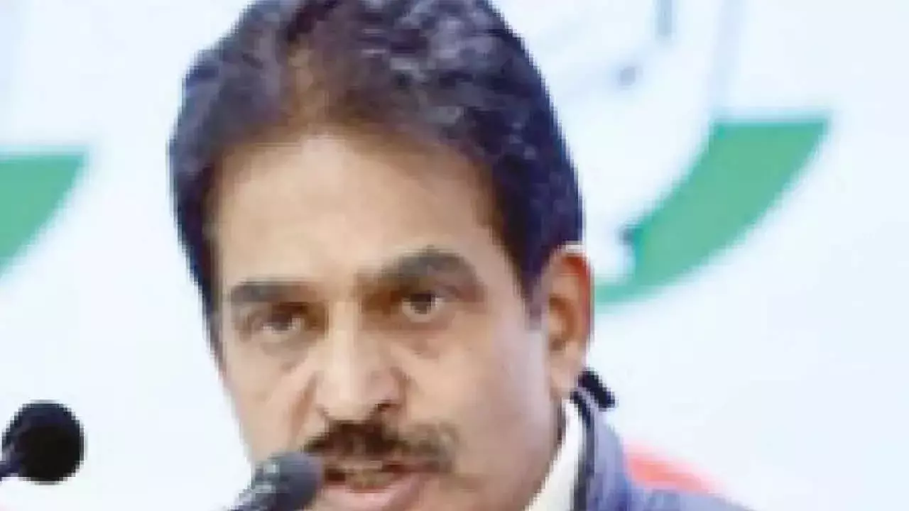 Karnataka: प्रधानमंत्री की चुप्पी से लगता है कि विदेश नीति अब संप्रभु नहीं रही