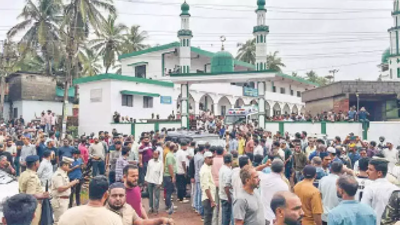 Karnataka: युवक की हत्या के बाद दक्षिण कन्नड़ में तनाव