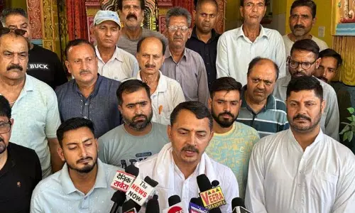 पठानिया ने वायुसेना अधिकारियों और Udhampur प्रशासन के खिलाफ आंदोलन की धमकी दी