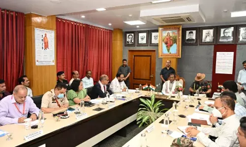 Assam के राज्यपाल ने बाढ़ की तैयारियों का जायजा लिया
