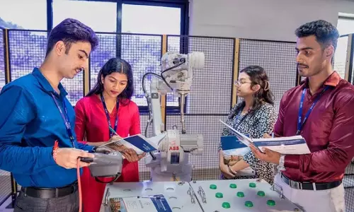 कर्नाटक इंजीनियरिंग कॉलेज में एआई की प्रथम वर्ष की छात्रा ने आत्महत्या की