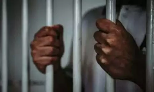 Daughter से यौन उत्पीड़न पर पिता को 7 साल की जेल, 20 हजार जुर्माना