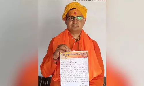 मंदिर सेवायतों के हक़ में CM को खून से पत्र, भूख हड़ताल जारी