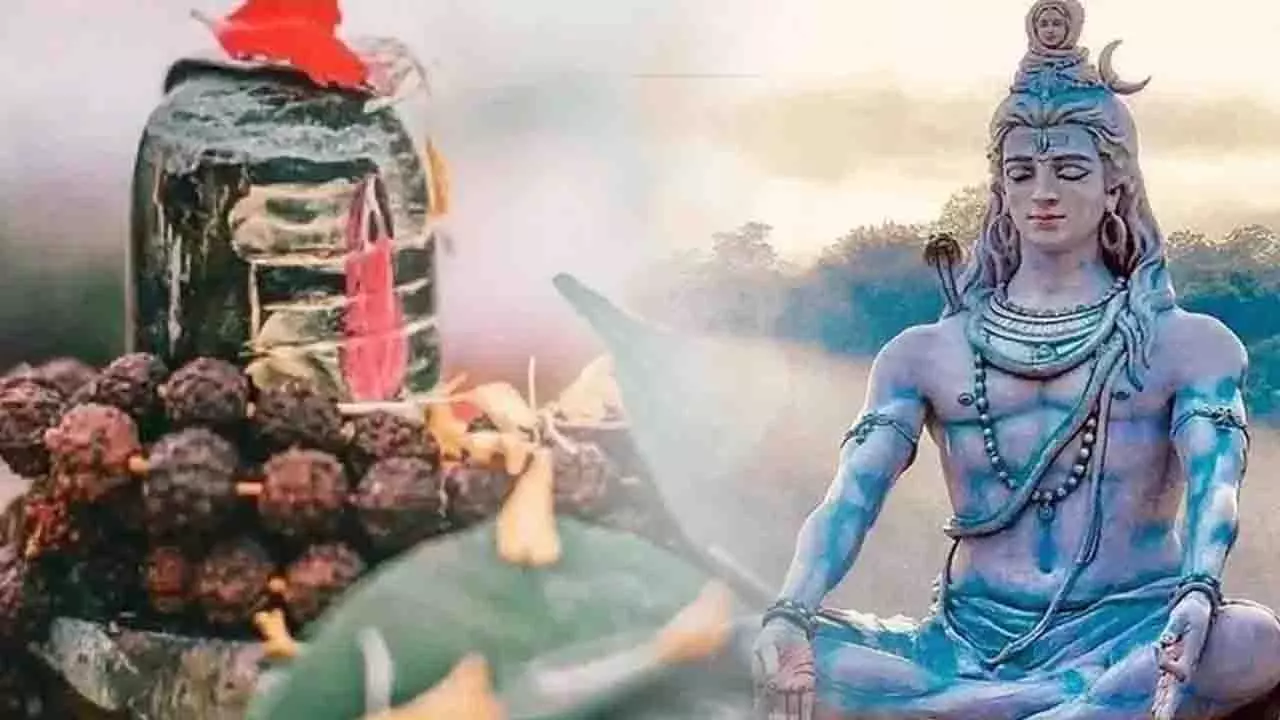 Ravi Pradosh Vrat 2025: जानिए कब है 2025 का रवि प्रदोष व्रत और इसके खास योग Ravi Pradosh Vrat 2025: जानिए कब है 2025 का रवि प्रदोष व्रत और इसके खास योग